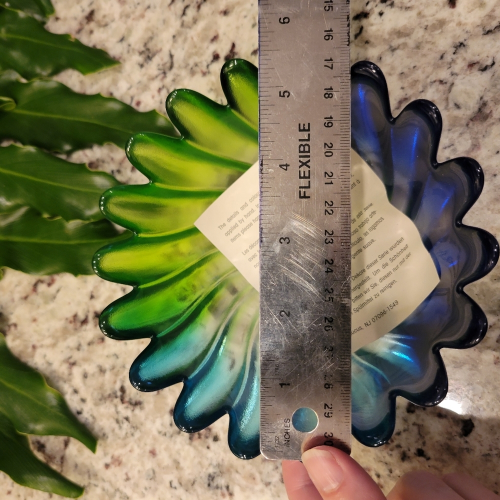 Pretty Studio Nova Solaris Blue Green Glass Bowl with Original Sticker and Box - Picture 5 of 10